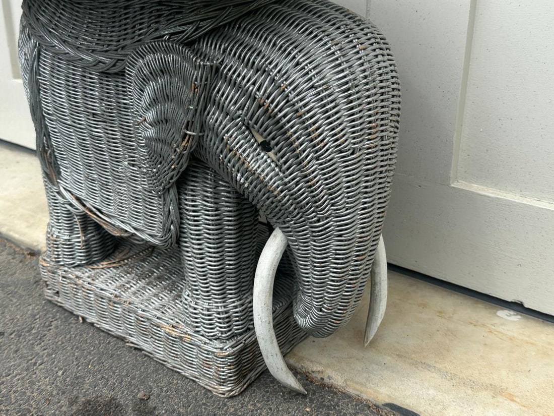 Vintage Wicker Elephant Side Table - 4