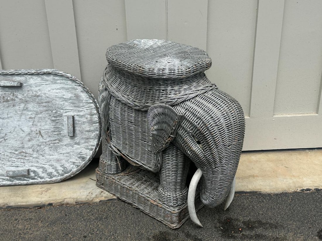 Vintage Wicker Elephant Side Table - 6
