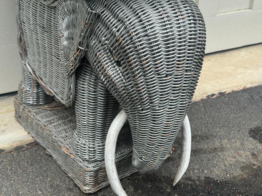 Vintage Wicker Elephant Side Table - 8