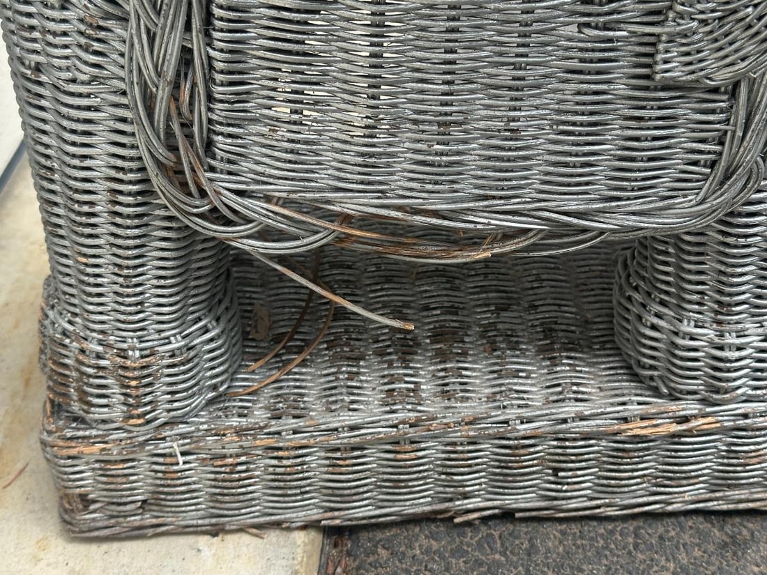 Vintage Wicker Elephant Side Table - 9
