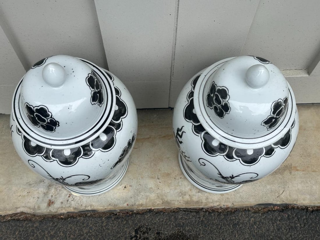 Black and White Ginger Jars, Pair - 4
