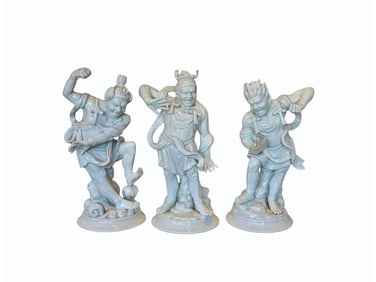 Fitz and Floyd Warriors, Set of 3: Overall: 6in. w x 5in. d x 12in. h. PLEASE READ BEFORE BIDDING: There is only one scheduled pickup date for this auction on Friday, June 5th from 9am- 12pm at a private residence in Rye, NY. The addre