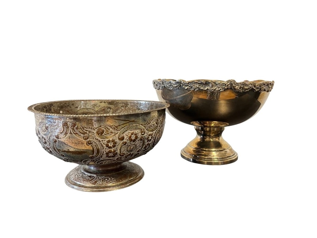 Silver Plated Pedestal Bowls (1 of 11)