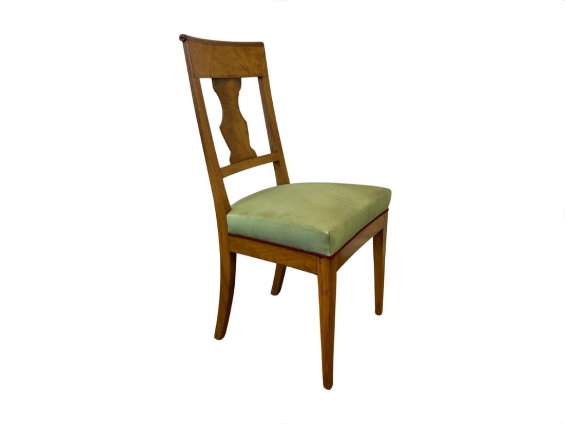 Splat-Back Side Chair: 18in w x 18in d x 34in h, seat height 18in