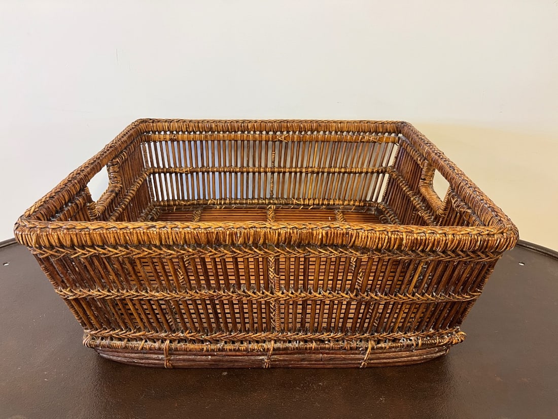 Rectangular Reed Basket with Braided Trim - 4