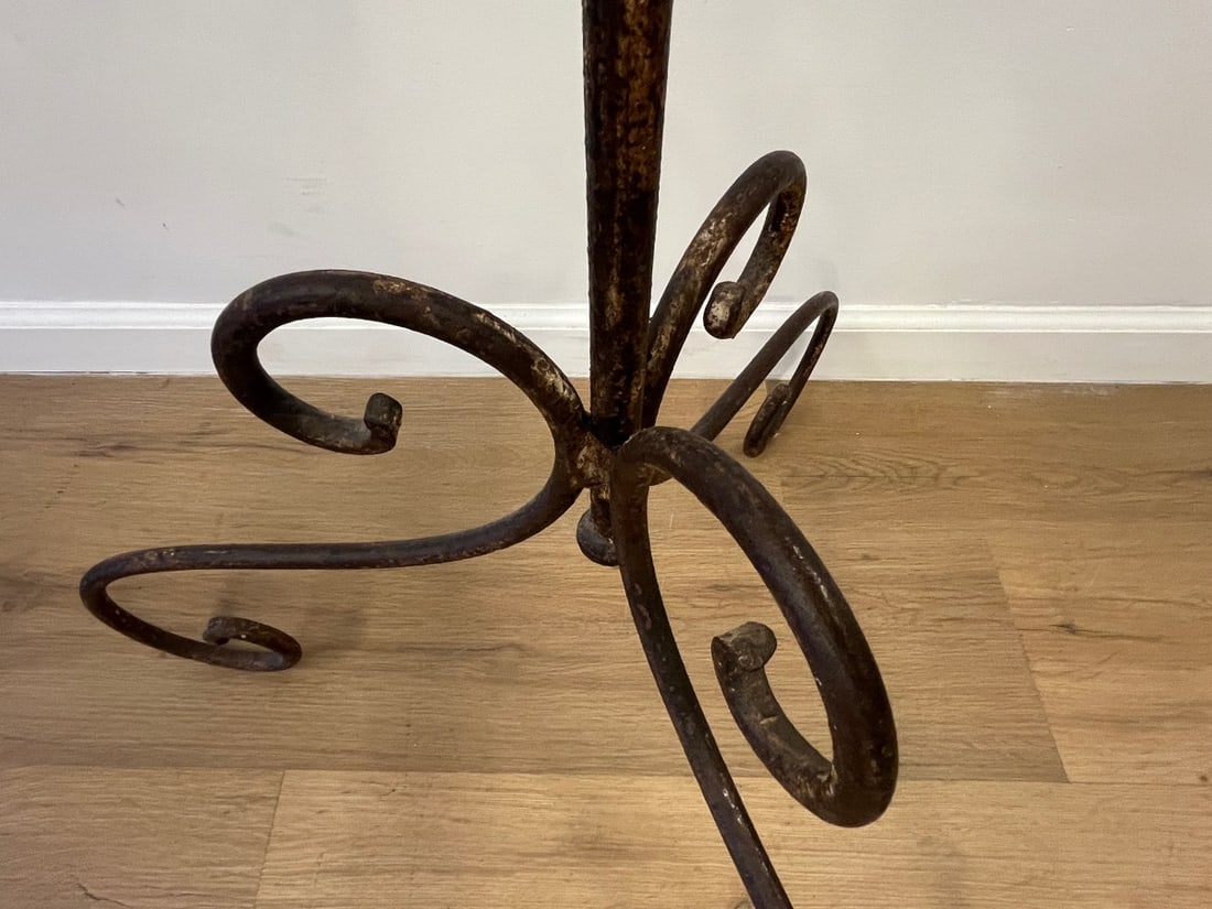 Metal Scroll Standing Coat Rack - 5