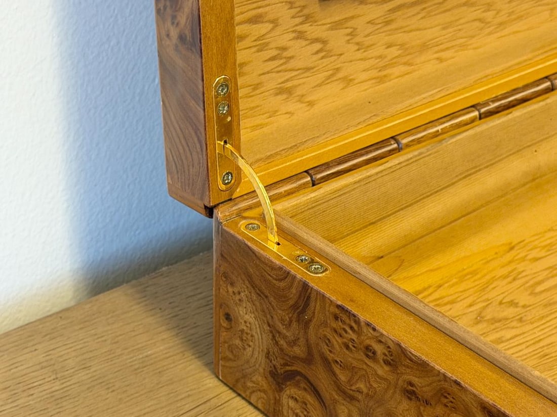Birdseye Maple Humidor - 9