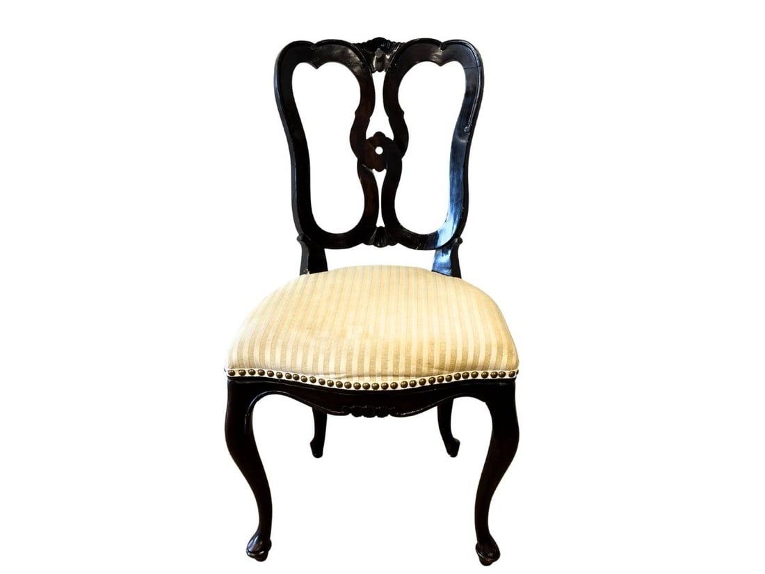 Antique Chair: 18.5in w x 17in d x 24.5in hseat height 18in