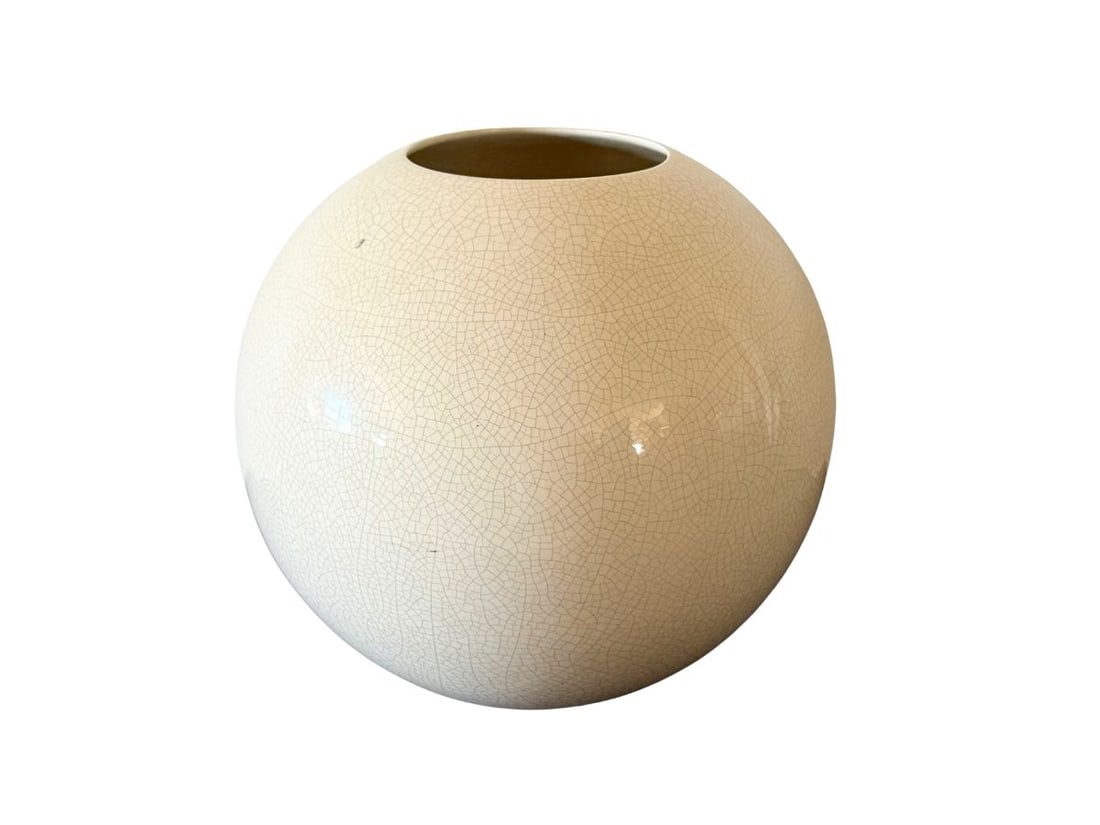 Large Vintage Sphere Vase: Approx 15in w x 15in h