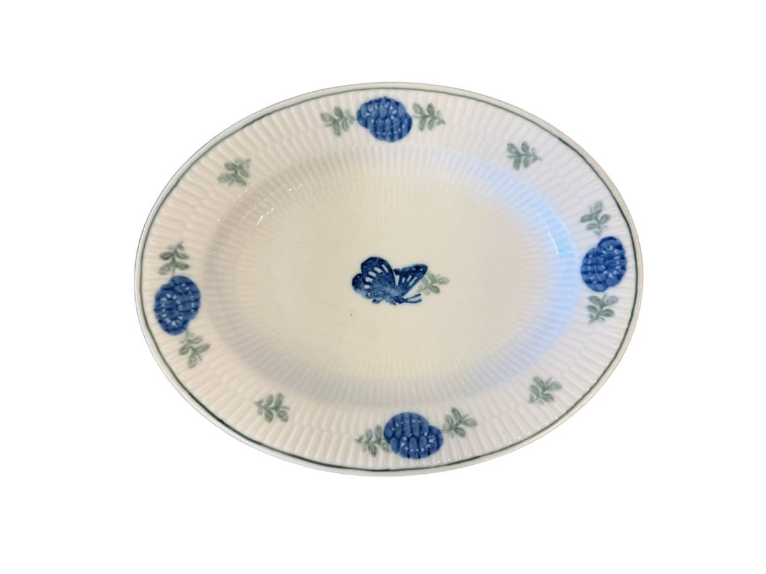 Royal Copenhagen Blue Flower Braided Oval Serving Dish: 10in w x 8in d
