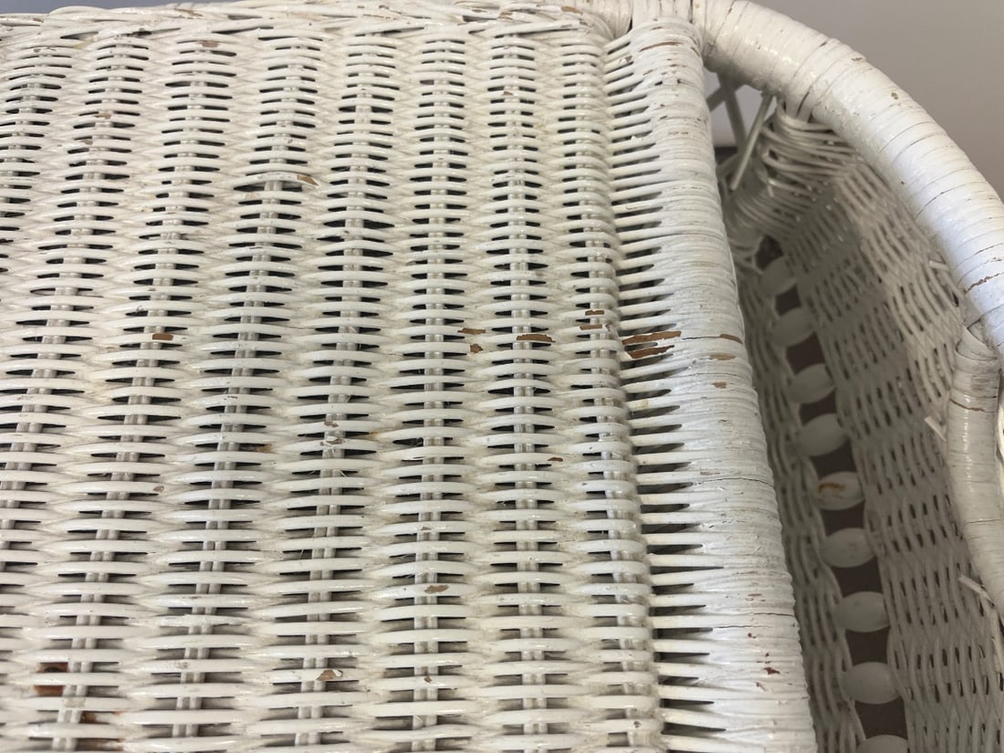 White Wicker Breakfast Tray - 3