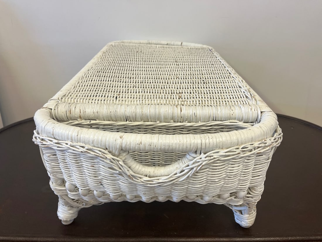 White Wicker Breakfast Tray - 5