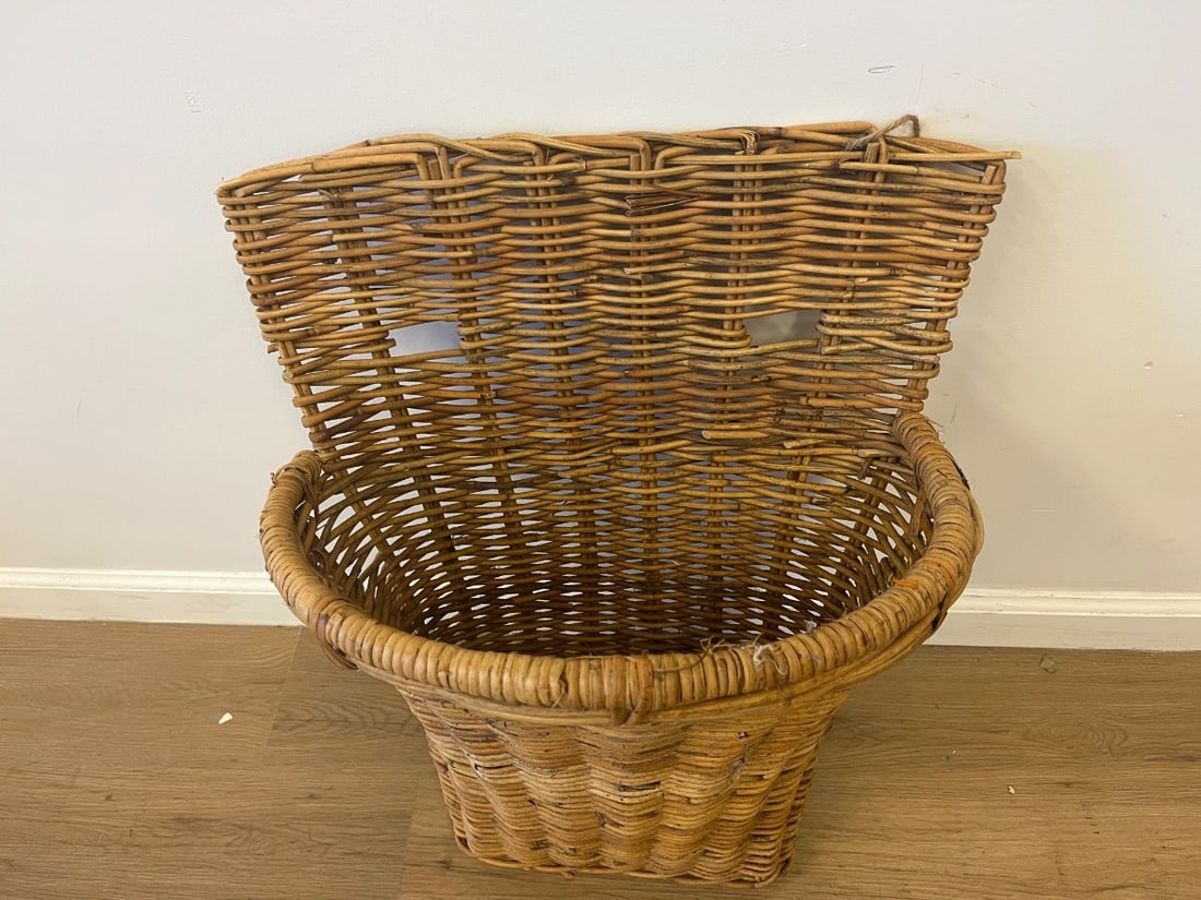 White Wicker Breakfast Tray - 9
