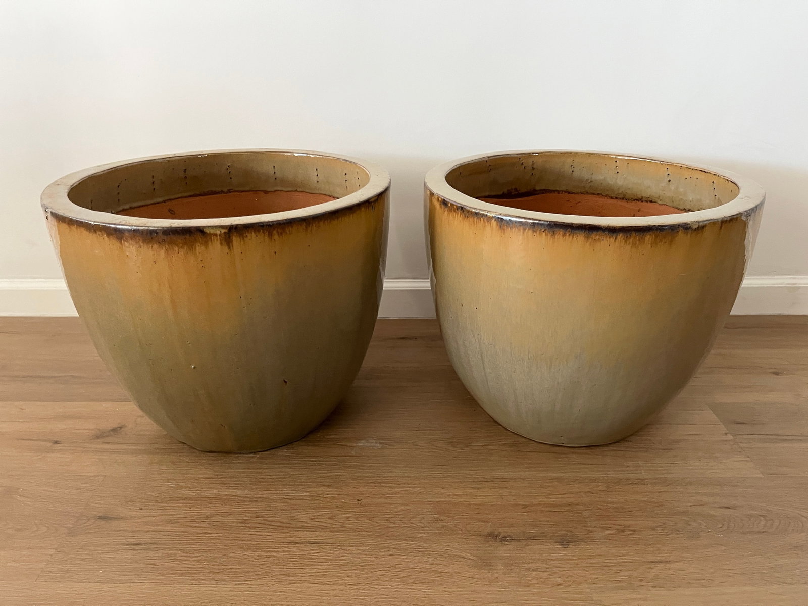 Glazed Planter, Pair - 2