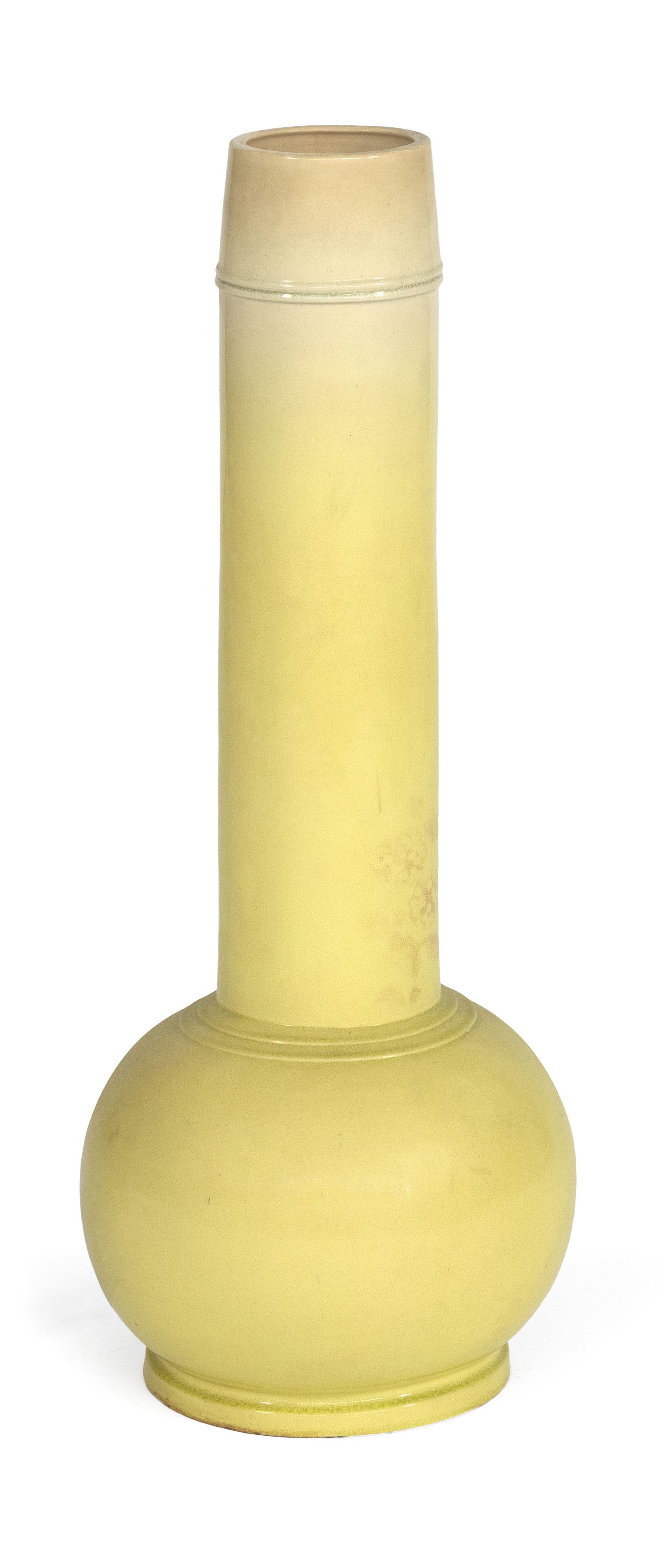 JAPANESE AWAJI POTTERY VASE Circa 1900 (1 of 3)