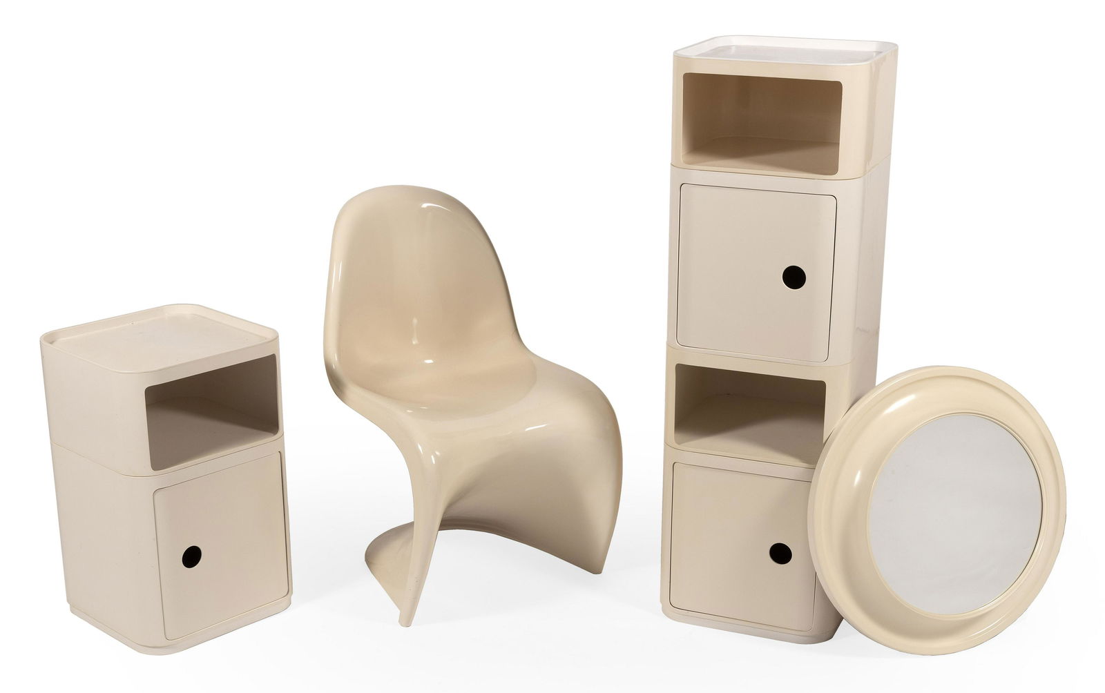 FIVE PIECES OF 20TH CENTURY DESIGN WHITE PLASTIC (1 of 1)