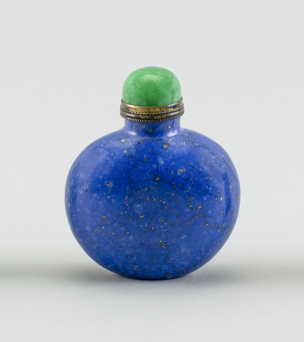CHINESE LAPIS LAZULI SNUFF BOTTLE Height 2". Green jade (1 of 3)