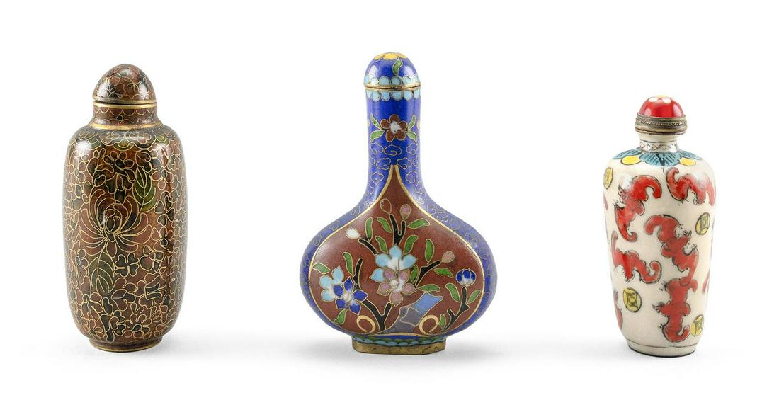 THREE CHINESE ENAMEL SNUFF BOTTLES 20th Century (1 of 3)