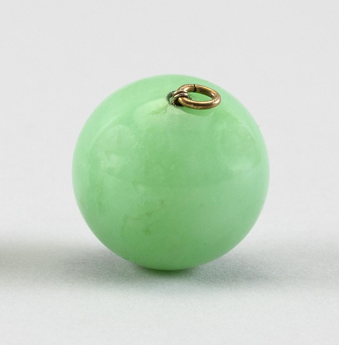 CHINESE JADE BEAD (1 of 3)