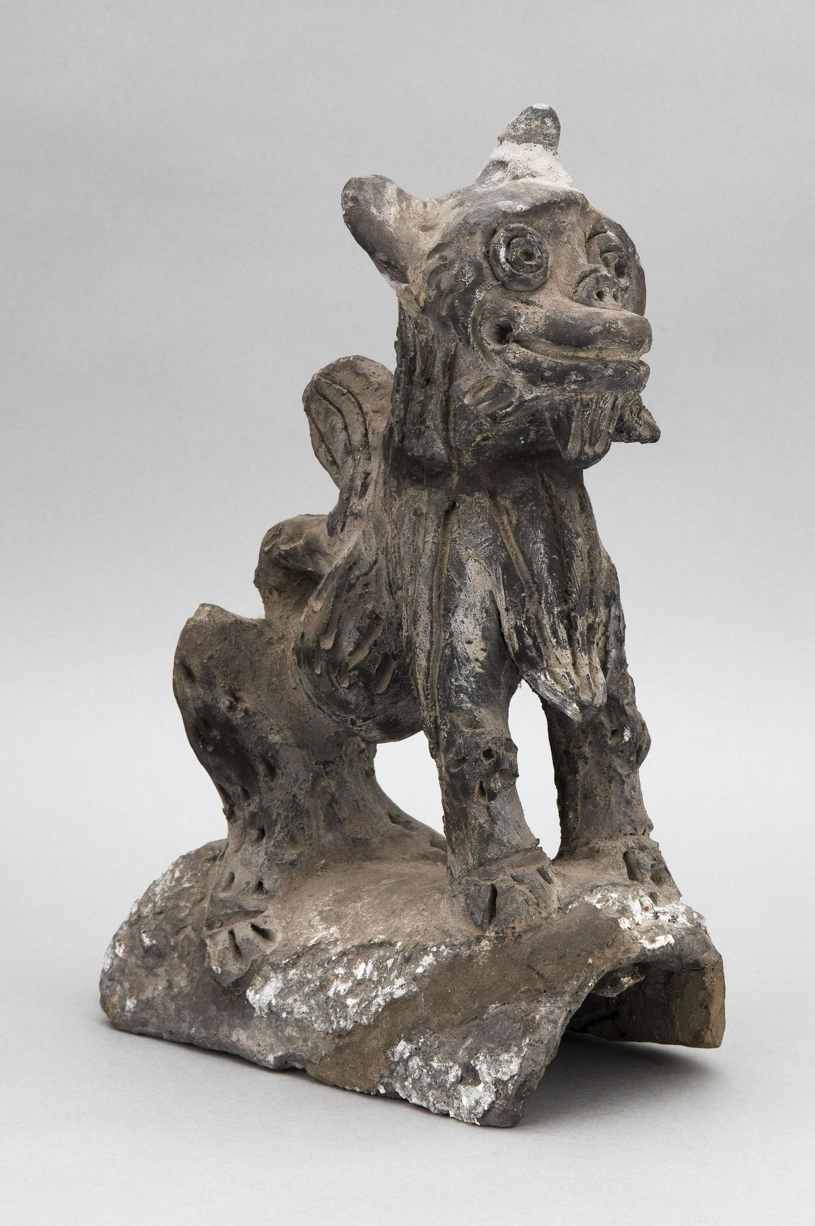 CHINESE COMPOSITION FU DOG-FORM ROOF TILE Late 19th (1 of 2)