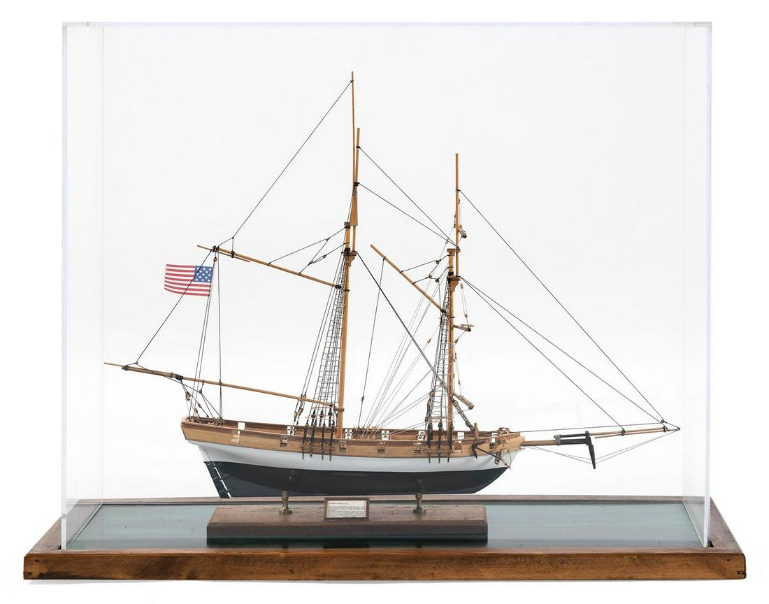 CASED MODEL OF A BALTIMORE REVENUE SCHOONER 20th (1 of 4)