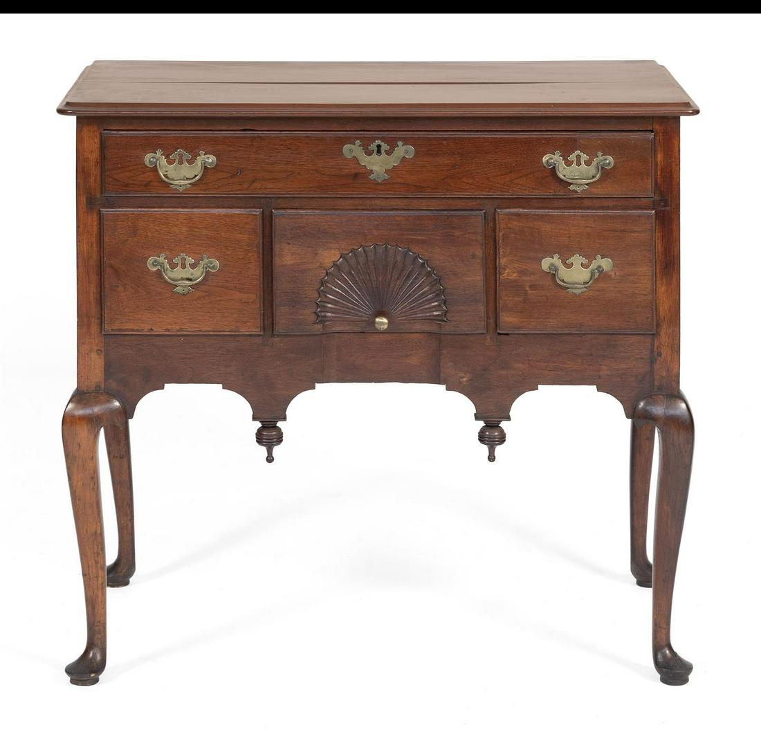 QUEEN ANNE HIGHBOY BASE America, 18th Century Height (1 of 2)