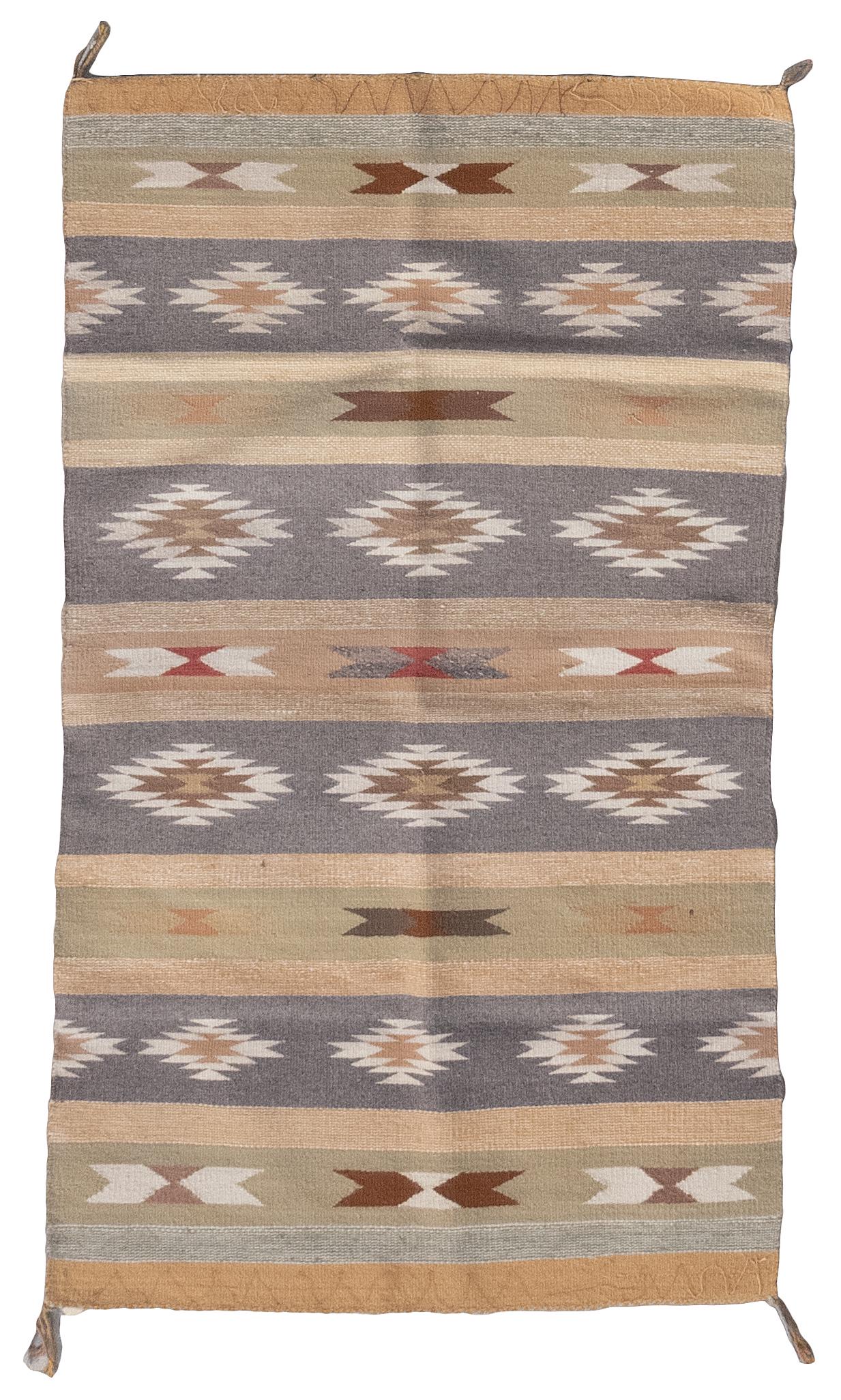 TEEC NOS NAVAJO RUG   20th Century  In yellow and gray (1 of 1)