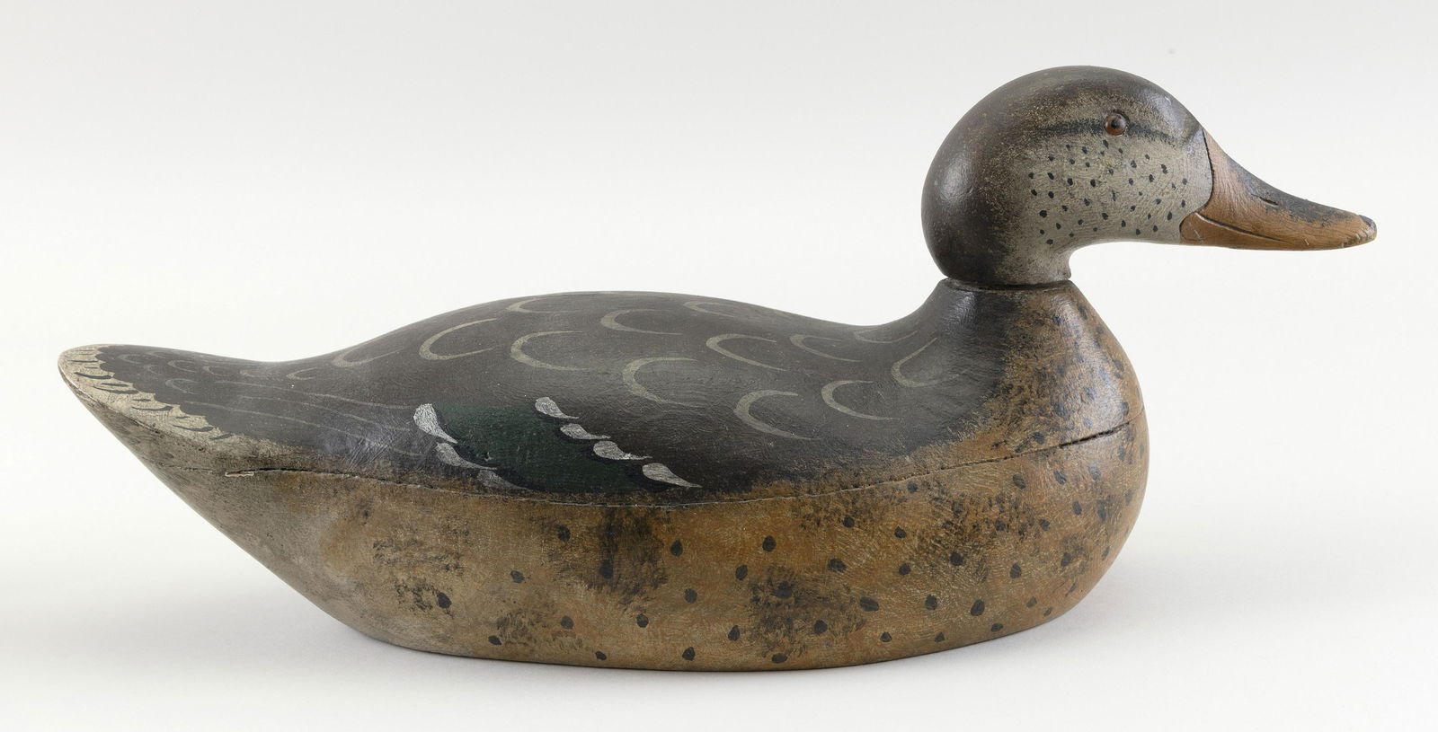 MASON DECOY FACTORY PREMIER GRADE MALLARD HEN DECOY (1 of 3)