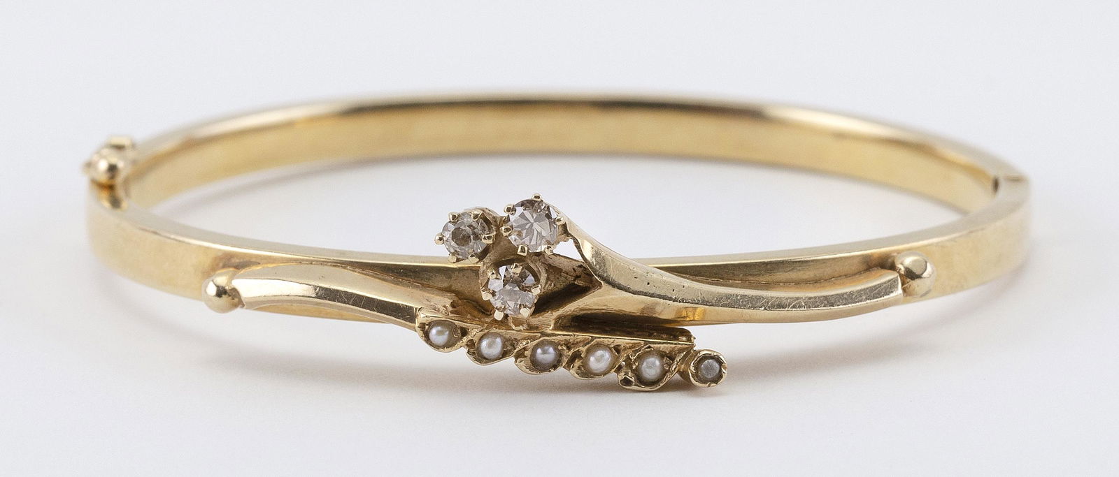 VINTAGE 14KT GOLD, DIAMOND AND SEED PEARL HINGED BANGLE (1 of 1)
