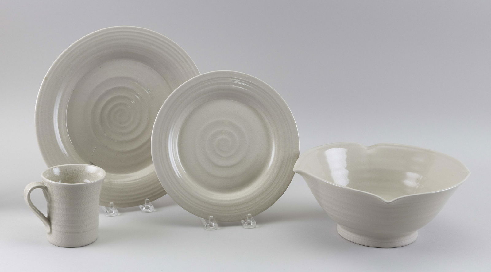 TWENTY-ONE PIECES OF SIMON PEARCE “BELMONT” (1 of 2)