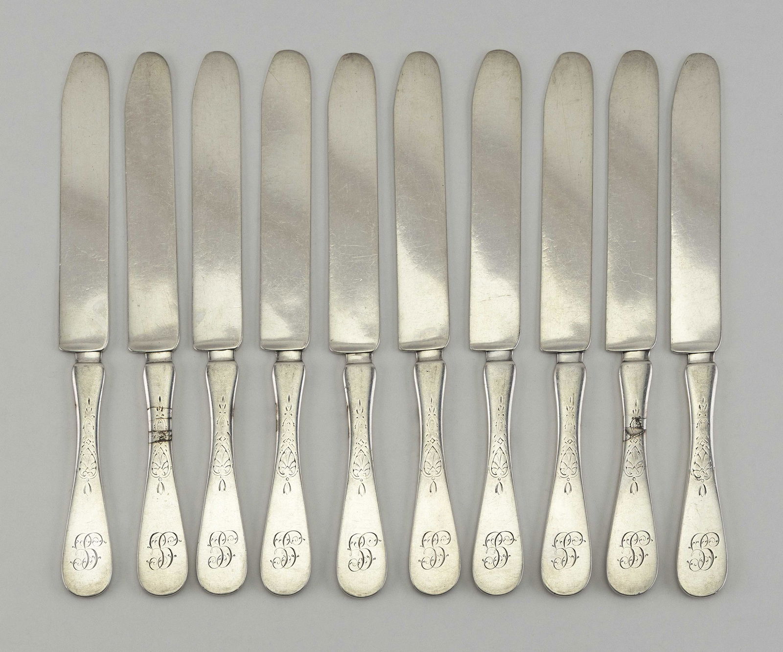 TEN CROSBY & FOSS STERLING SILVER SOLID DESSERT KNIVES (1 of 1)