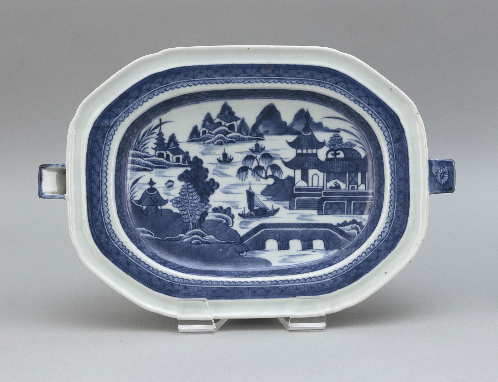 CHINESE EXPORT BLUE AND WHITE CANTON PORCELAIN HOT (1 of 4)