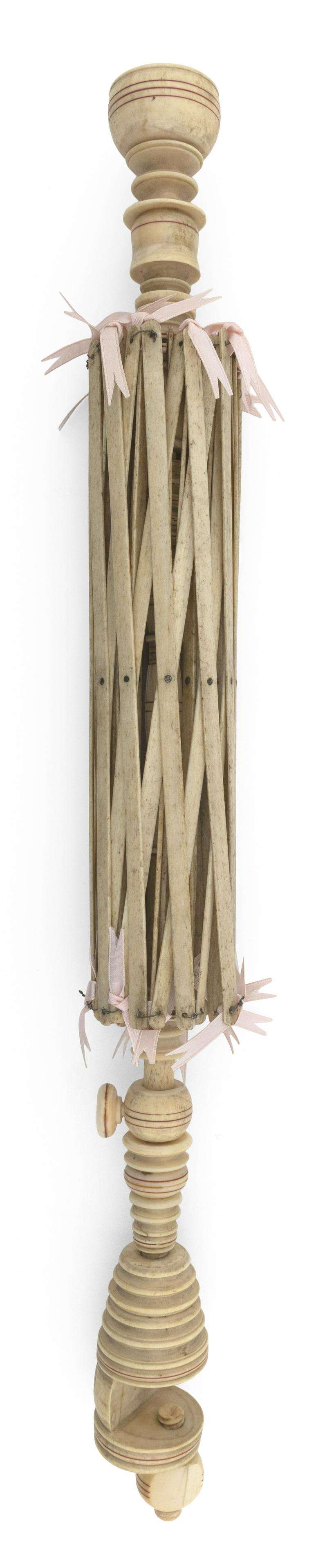 WHALEBONE AND IVORY SINGLE SWIFT (1 of 1)