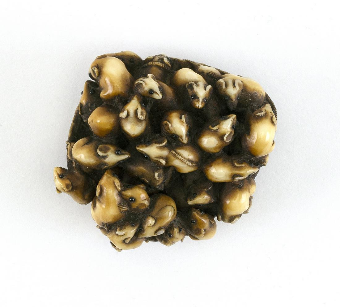 JAPANESE NETSUKE BY MASAMITSU 19th Century Length: JAPANESE NETSUKE BY MASAMITSU 19th Century Numerous rats resting on an awabi shell. Signed. Length 1.75". Provenance: The Collection of Gloria and Joe Kurilecz.