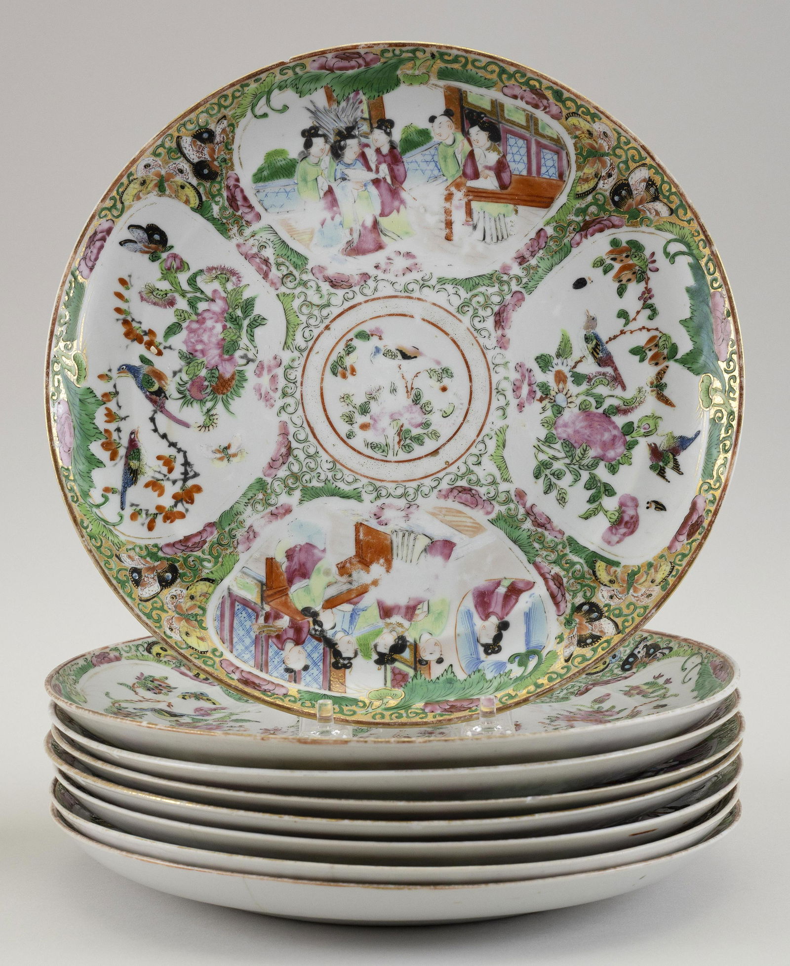 SET OF EIGHT CHINESE EXPORT ROSE MEDALLION PORCELAIN (1 of 2)
