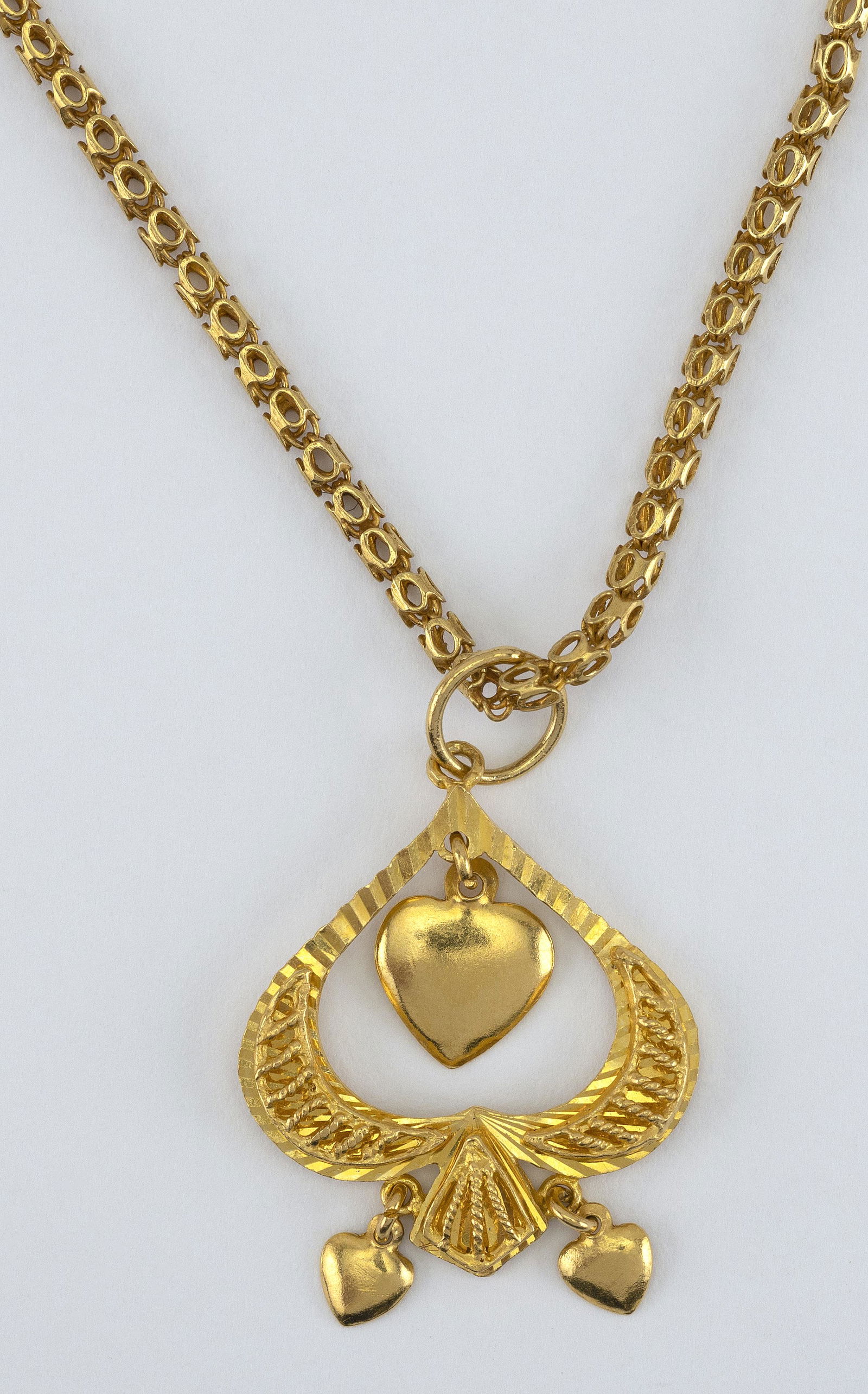 CHINESE 24KT GOLD CHAIN NECKLACE WITH PENDANT Approx. (1 of 1)
