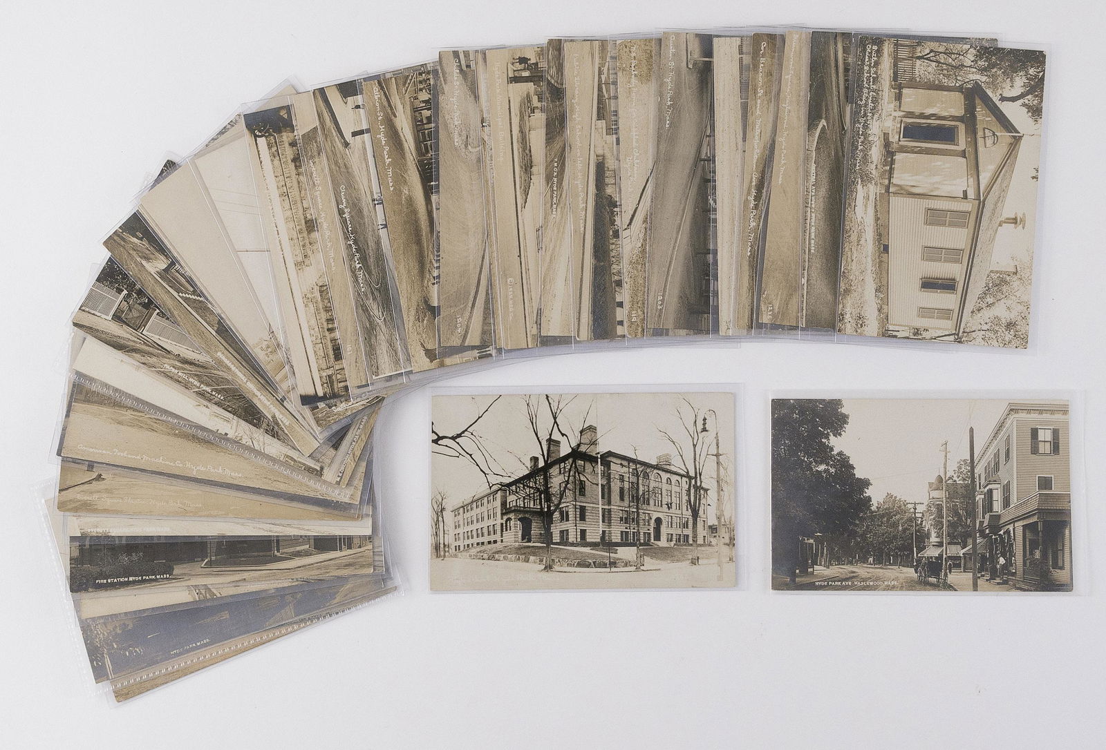 (VIEW) MASSACHUSETTS - HYDE PARK: 34 POSTCARDS Early (1 of 1)