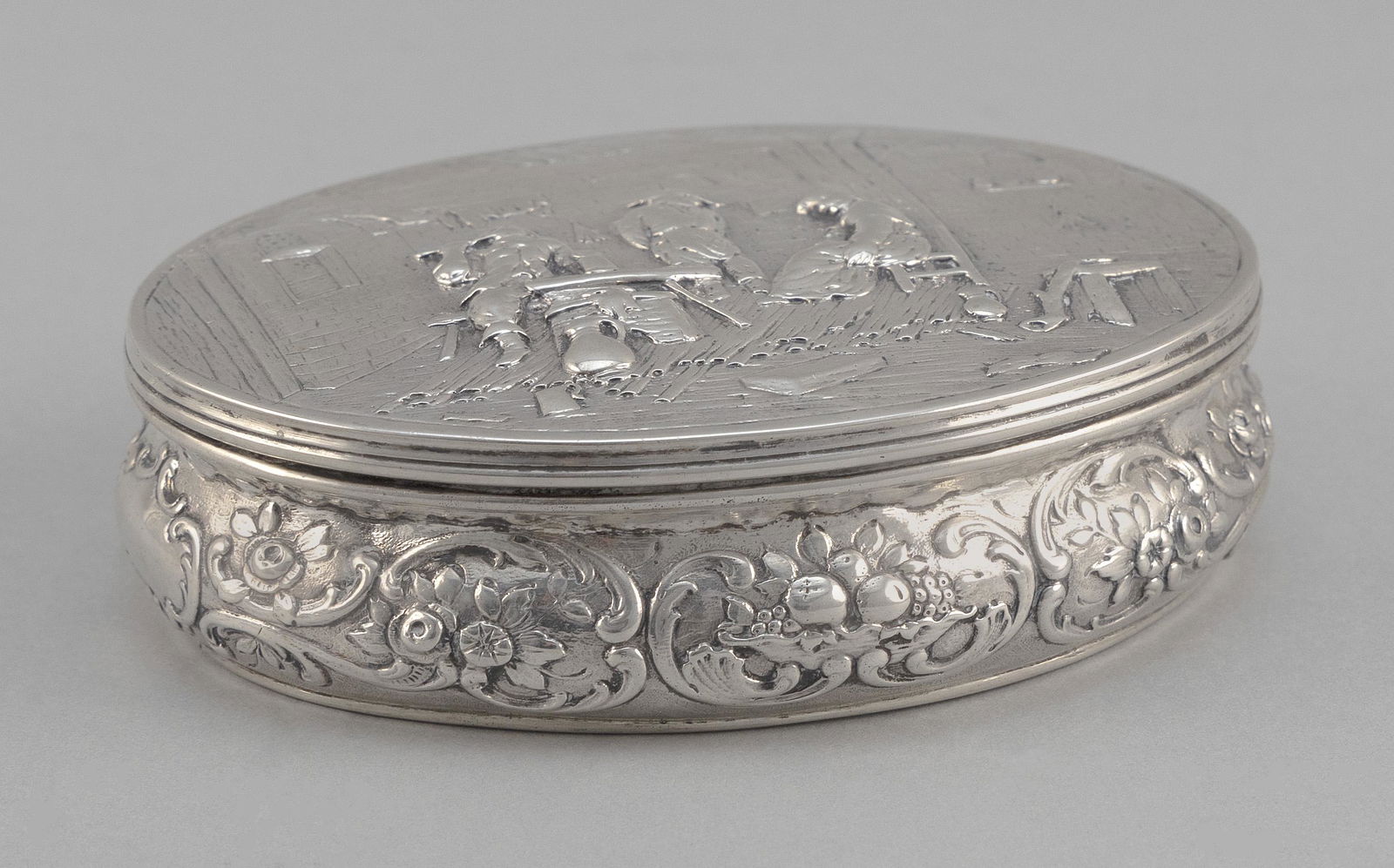SILVER TOBACCO BOX Hanau, Germany, Late 19th/Early 20th (1 of 3)