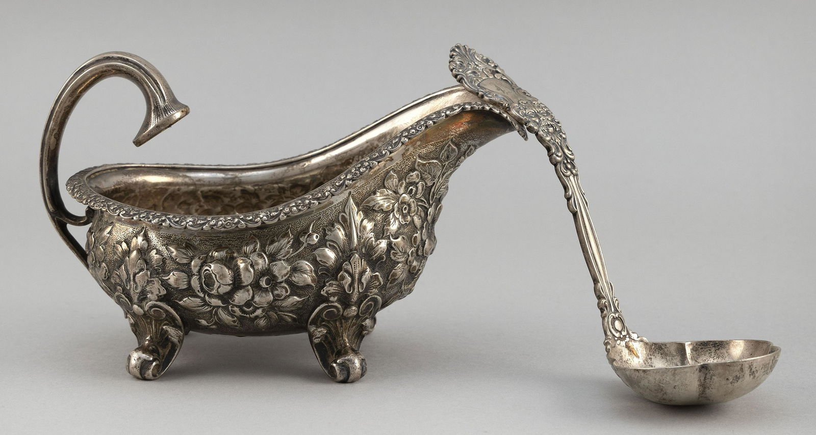 THEODORE B. STARR STERLING SILVER SAUCEBOAT Approx. (1 of 2)