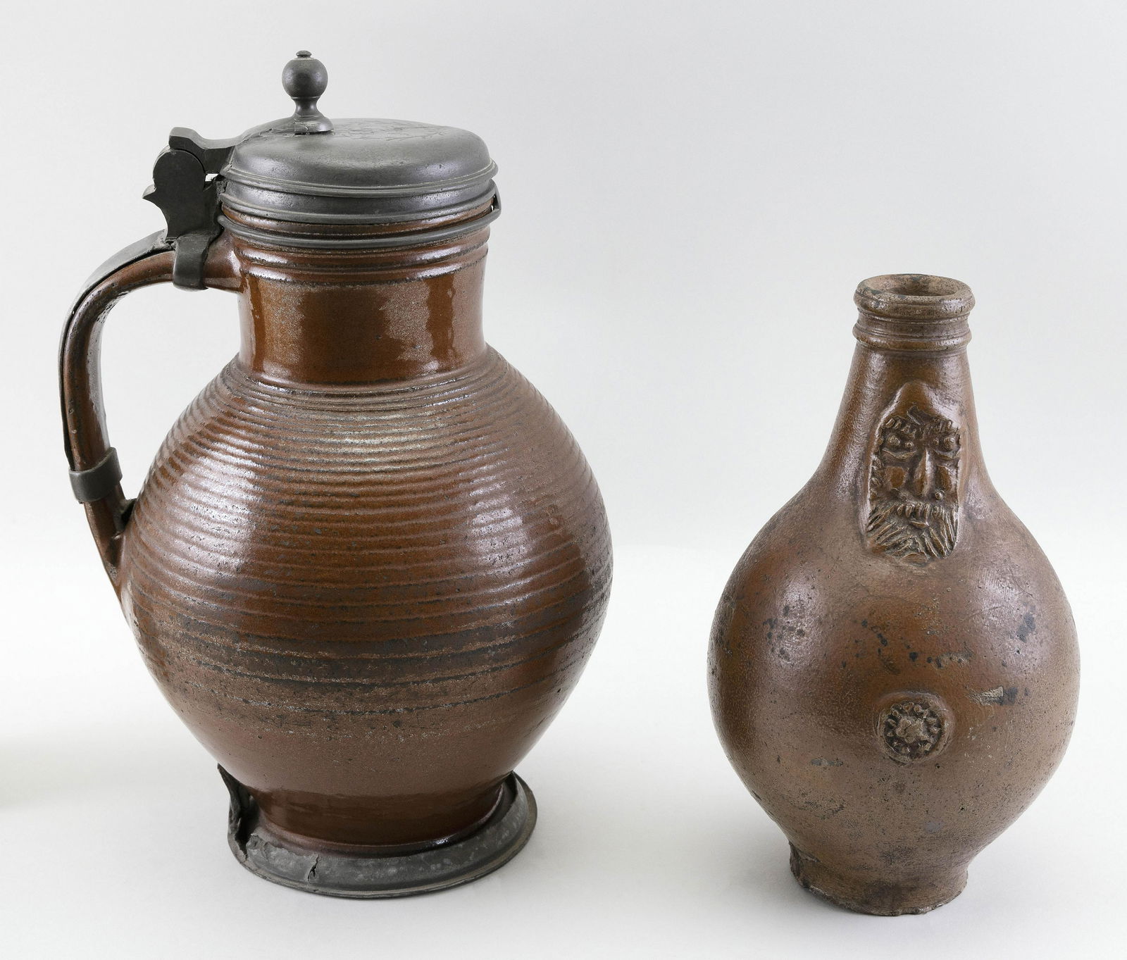 TWO PIECES OF GERMAN SALT-GLAZED STONEWARE (1 of 2)