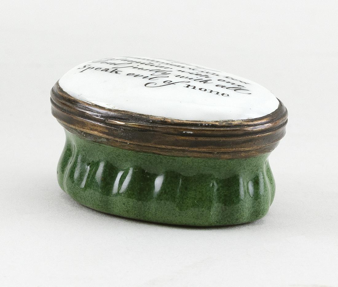 ENGLISH ENAMEL MOTTO PATCH BOX Circa 1800 Length (1 of 3)