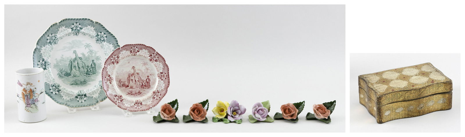 TEN PIECES OF TABLEWARE (1 of 5)