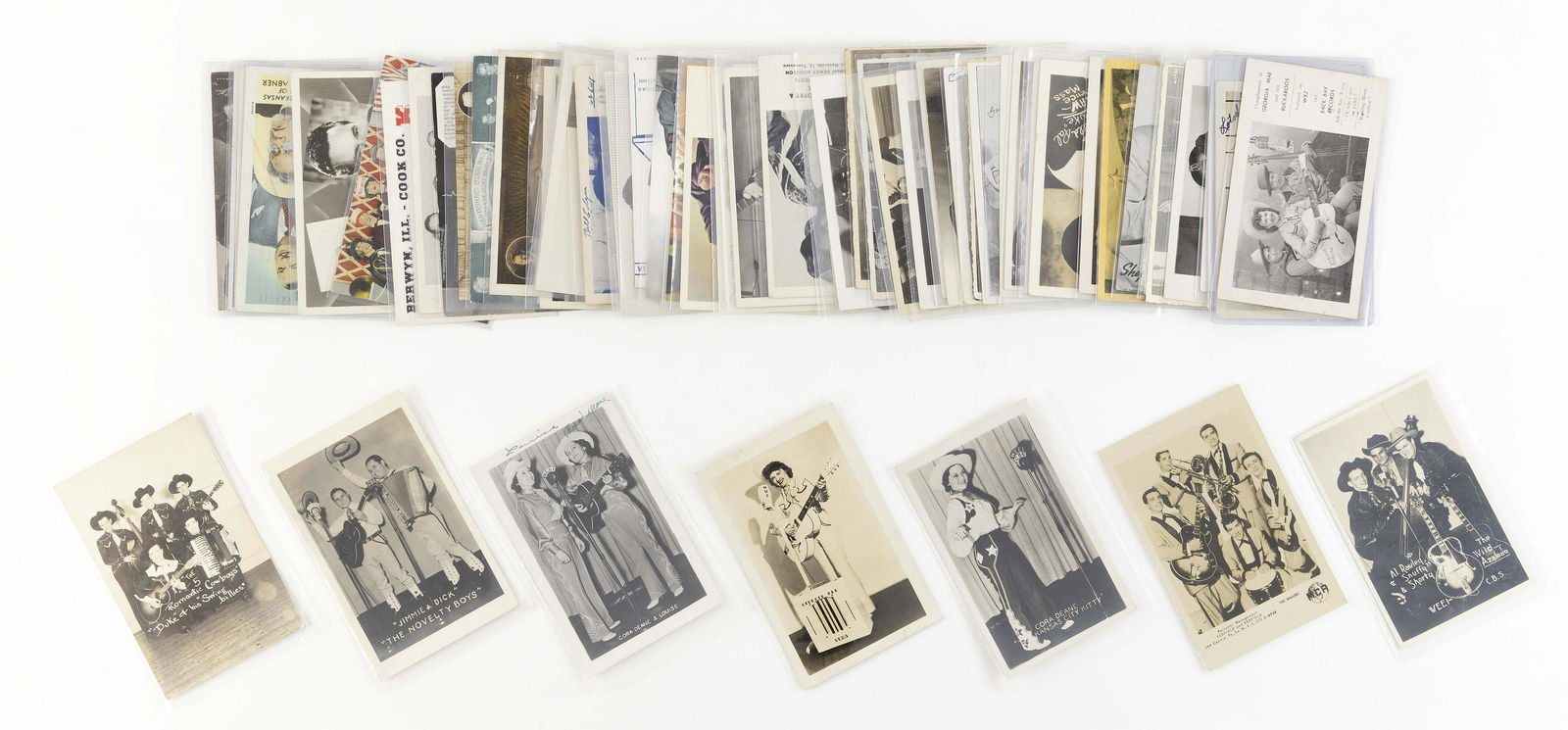 (TOPICAL) RADIO AND MUSICAL PERFORMERS: 60 POSTCARDS (1 of 1)