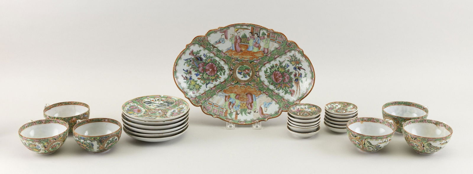 THIRTEEN CHINESE EXPORT ROSE MANDARIN PORCELAIN (1 of 1)