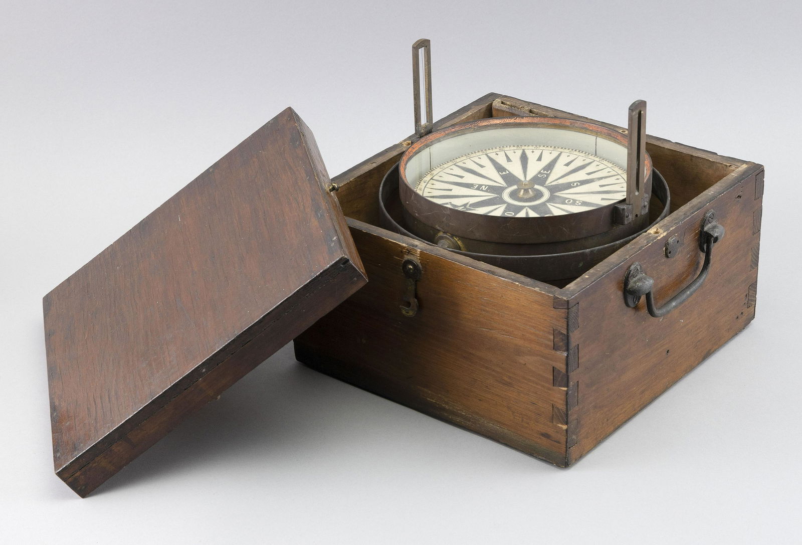 AZIMUTH COMPASS Germany, Circa 1810 Box height 6.5". (1 of 3)