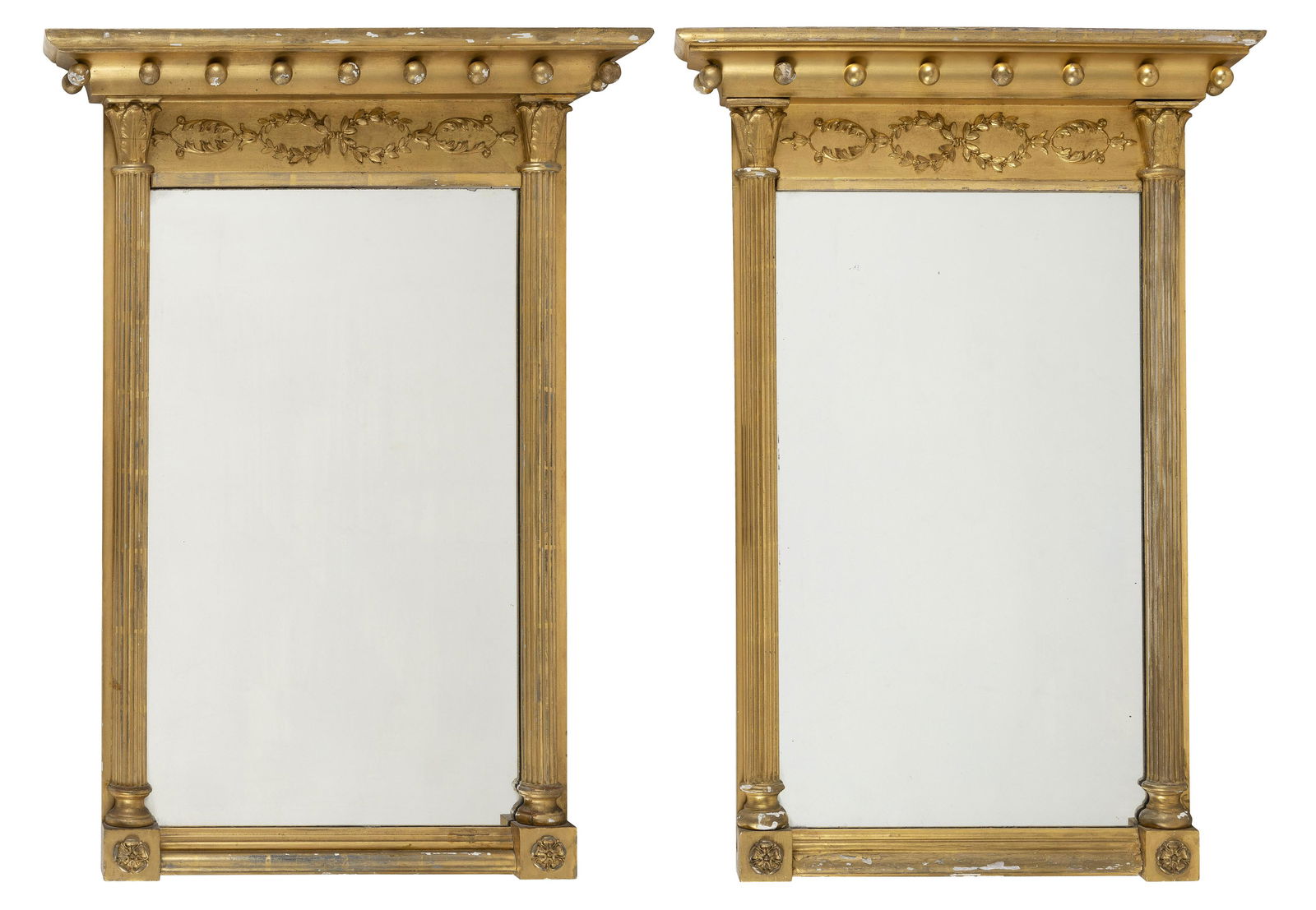 PAIR OF FEDERAL GILT MIRRORS America, First Quarter of the 19th Century Heights 33.5”. Widths (1 of 4)