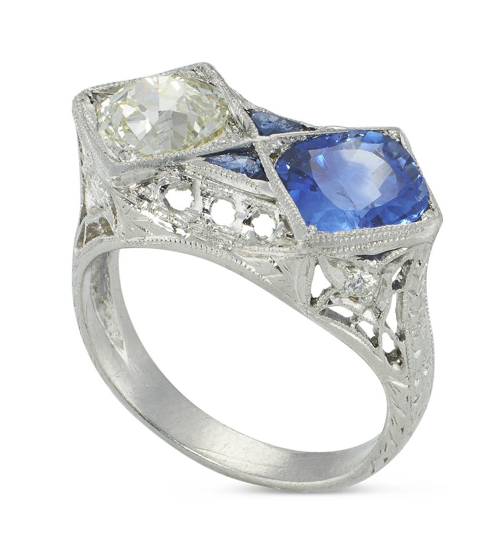 PLATINUM, DIAMOND AND SAPPHIRE RING Approx. 4.31 total dwt. (1 of 2)