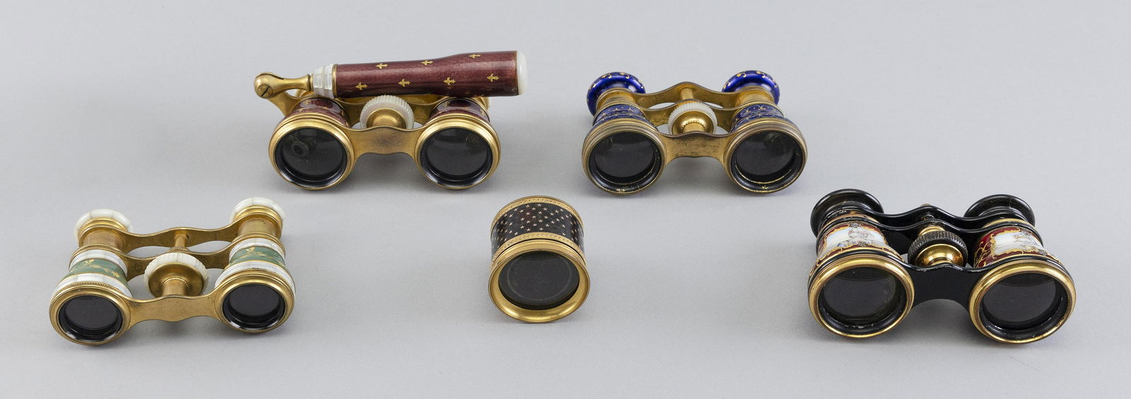 COLLECTION OF FOUR OPERA GLASSES AND A MINIATURE TELESCOPE Late 19th/Early 20th Century Opera glass (1 of 4)