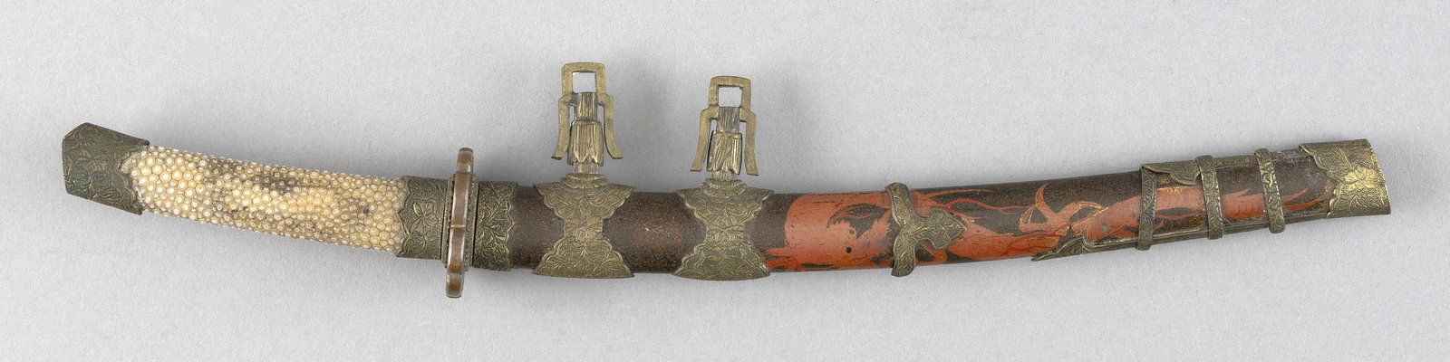 MINIATURE JAPANESE SAMURAI SWORD LETTER OPENER Early 20th Century Blade length 6.5”. Total (1 of 2)