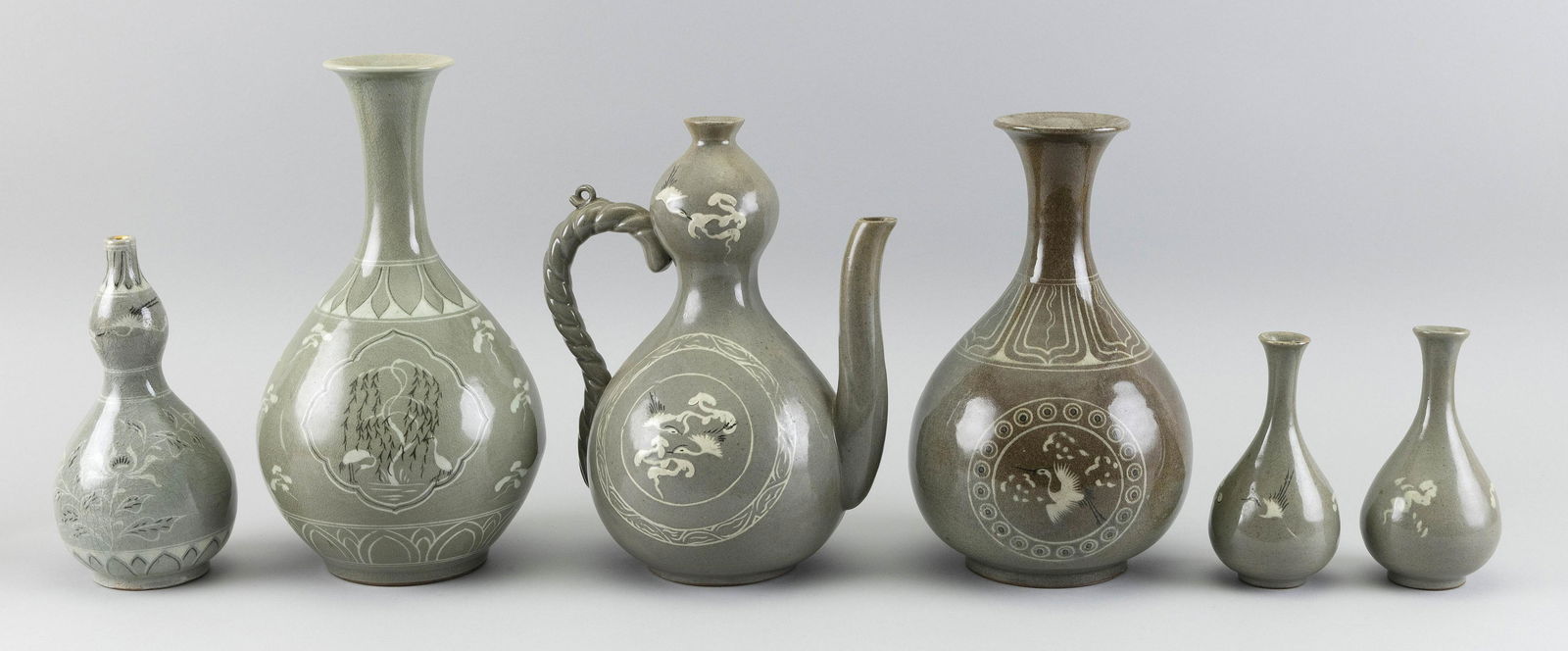 SIX PIECES OF KOREAN CELADON PORCELAIN 20th Century (1 of 3)